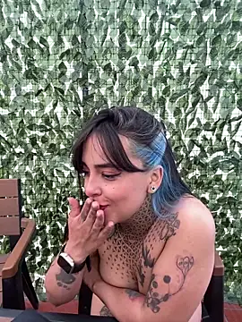 Annie_Alicee Live Webcam on Stripchat