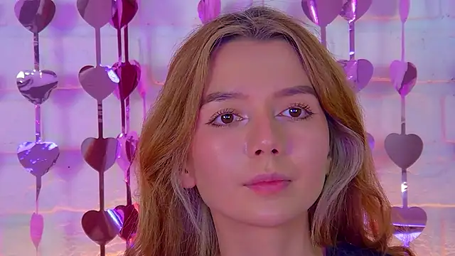 VanessaVienne webcam