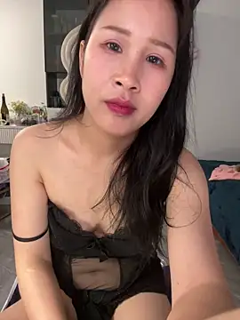 美女littlesluttycat在线直播