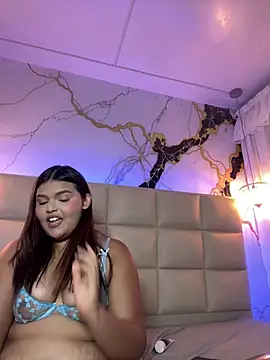 lia_sexx - Lia_sexx's free webcam - UK Sex Cams