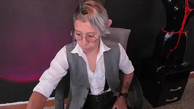 kali_panther - Kali_Panther's free webcam - UK Sex Cams