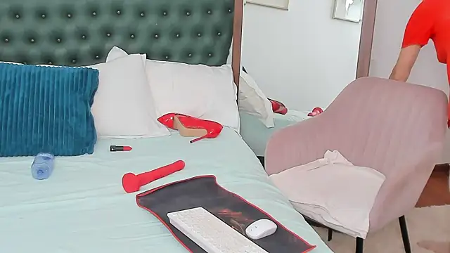 ivyhotfoxy - IvyHotFoxy's free webcam - UK Sex Cams