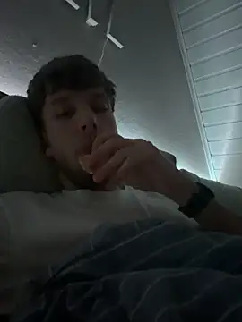 YoungSkinnyBoy20 webcam