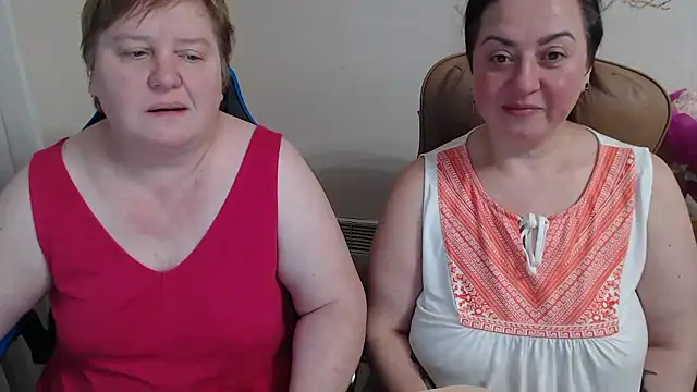 Bertie_Adeline webcam