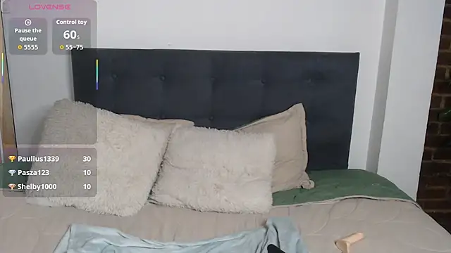 Andrea_secret_ webcam