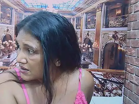 IndianSexyLady20 webcam