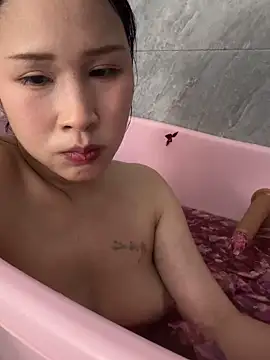 littlesluttycat webcam