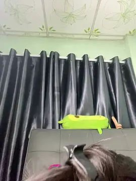 Webcam Model (Ly_Chuppy)  is live.Free join now!