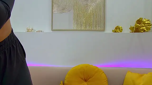 AlexandraBloom webcam