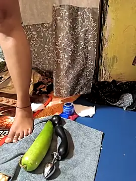 Hotty-Rani-Bhabi webcam