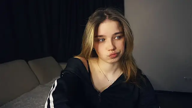 EarthaStinett webcam