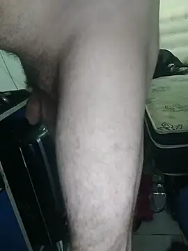 pikalindaxx - Pikalindaxx's free webcam - UK Sex Cams