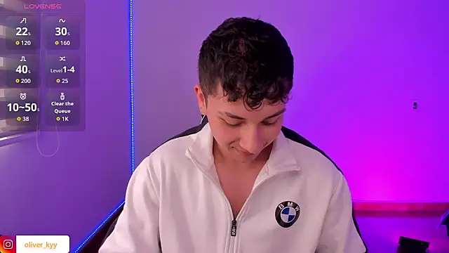 oliver_kyy webcam