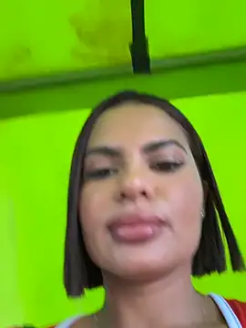 Irina_Velvett webcam