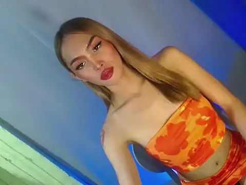 sweetfuckerbaby18 webcam