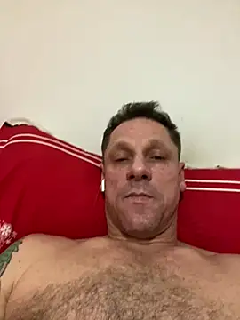 Yourhotboy_42 webcam