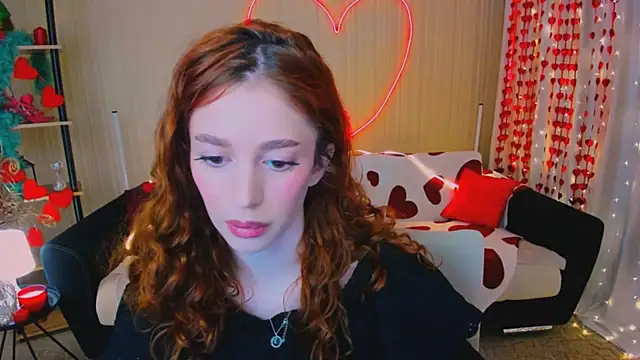 ChristinaConteeree webcam