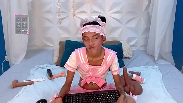 adisson_petite1 webcam