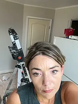 Webcam Model (miatate)  is live.Free join now!