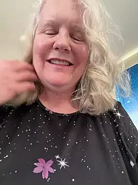 Kaitlyn_Winters webcam