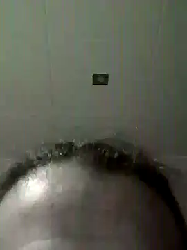 Lia_Y_PatrickX webcam