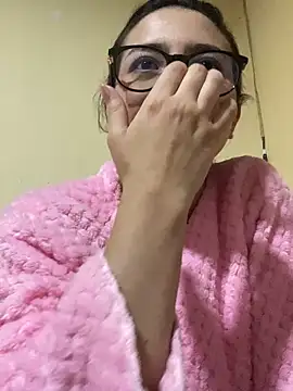 Shayla--broos webcam