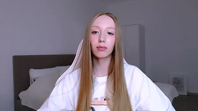 Luna_insniity webcam