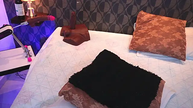 sharomross - SharomRoss's free webcam - UK Sex Cams