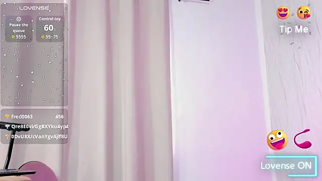 Victoria_Guzman webcam