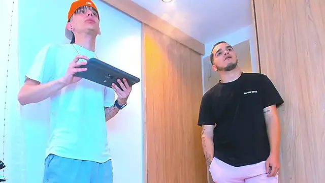 thebatmansion - TheBatMansion's free webcam - UK Sex Cams