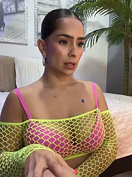 mau_white (F milf) - showw pussy