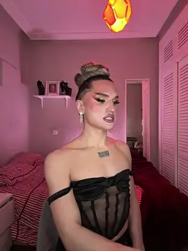 Crystal_________ webcam