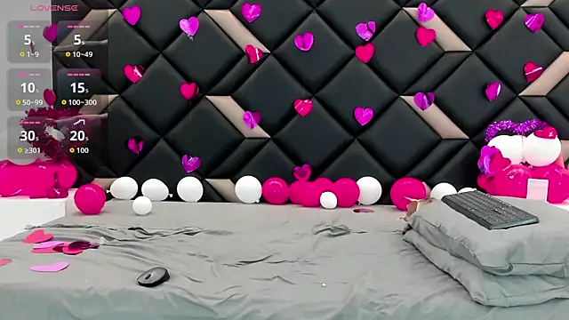 GeraldineSandoval webcam