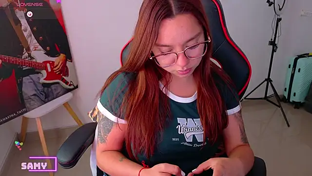 samantha_tattu webcam