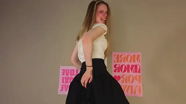 TiffinyMergist webcam