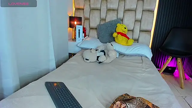 little_sophie18 webcam