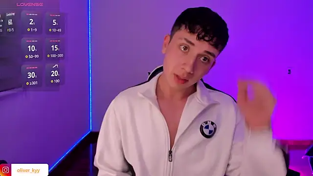 oliver_kyy webcam