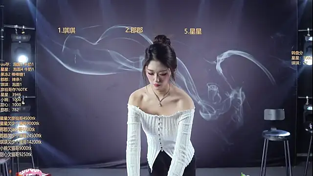 美女A848-01在线直播