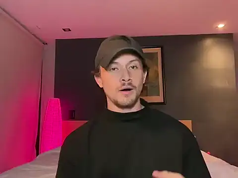 mcklister_kinky_feets webcam