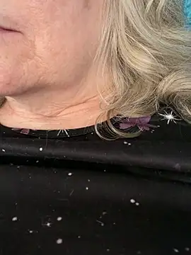 Kaitlyn_Winters webcam