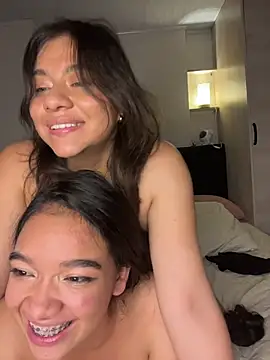 Poli_amor2025 webcam