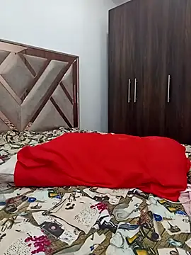 CorinaSmith28 webcam