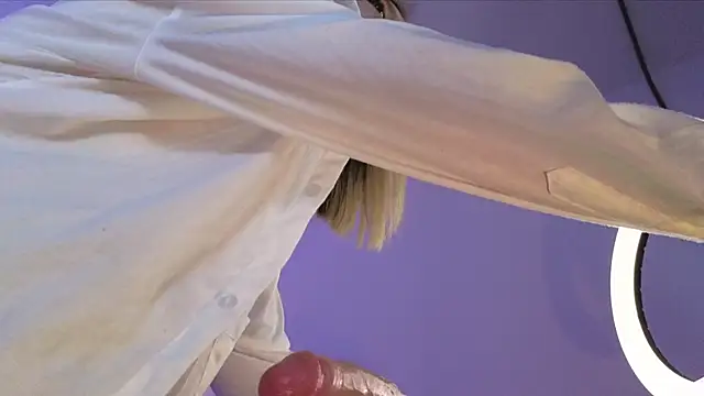 Angela_Torres_ webcam