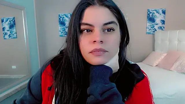 _Maddison_Ivanova_ webcam