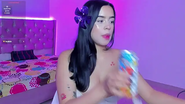 kitty_violet11 webcam