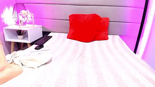 Ashleyyrobert webcam