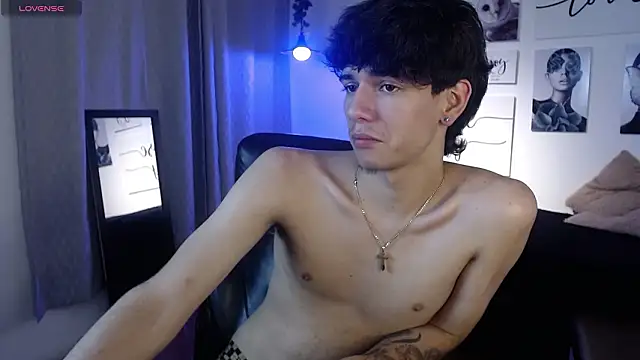 AmethystShadow17 webcam