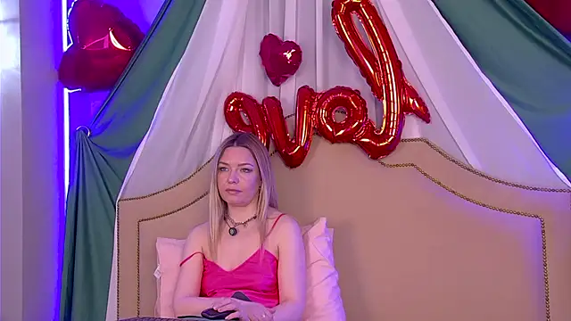 toricarter - ToriCarter's free webcam - UK Sex Cams