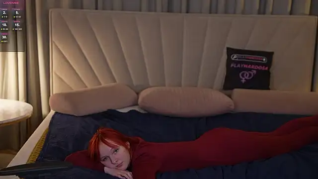 Nami_Tsunami054 webcam