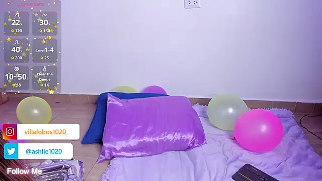 MiaVillalobos webcam